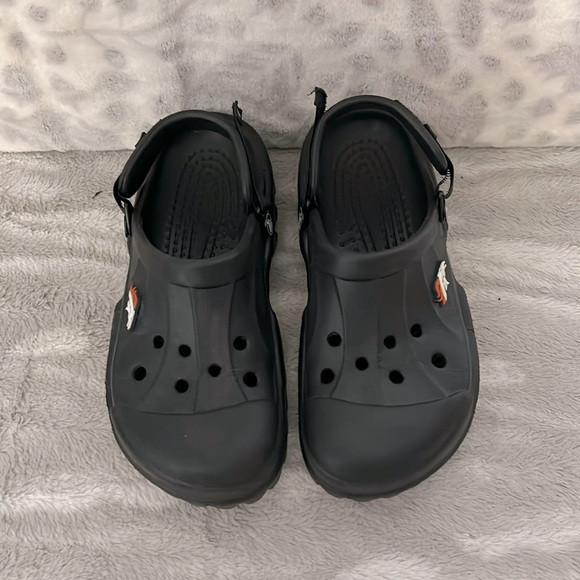 Crocs unisex classic clogs with Denver bronco clip on sz men’s eight women’s 10 - Picture 3 of 11
